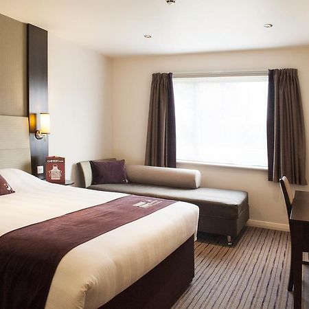 Premier Inn 奇切斯特 外观 照片