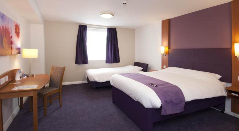 Premier Inn 奇切斯特 客房 照片