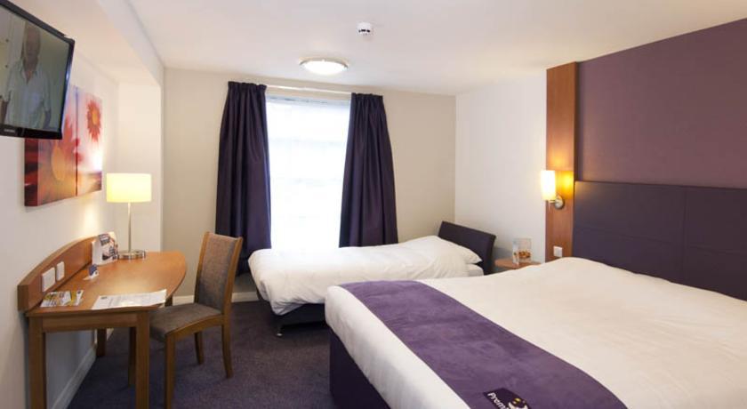 Premier Inn 奇切斯特 客房 照片
